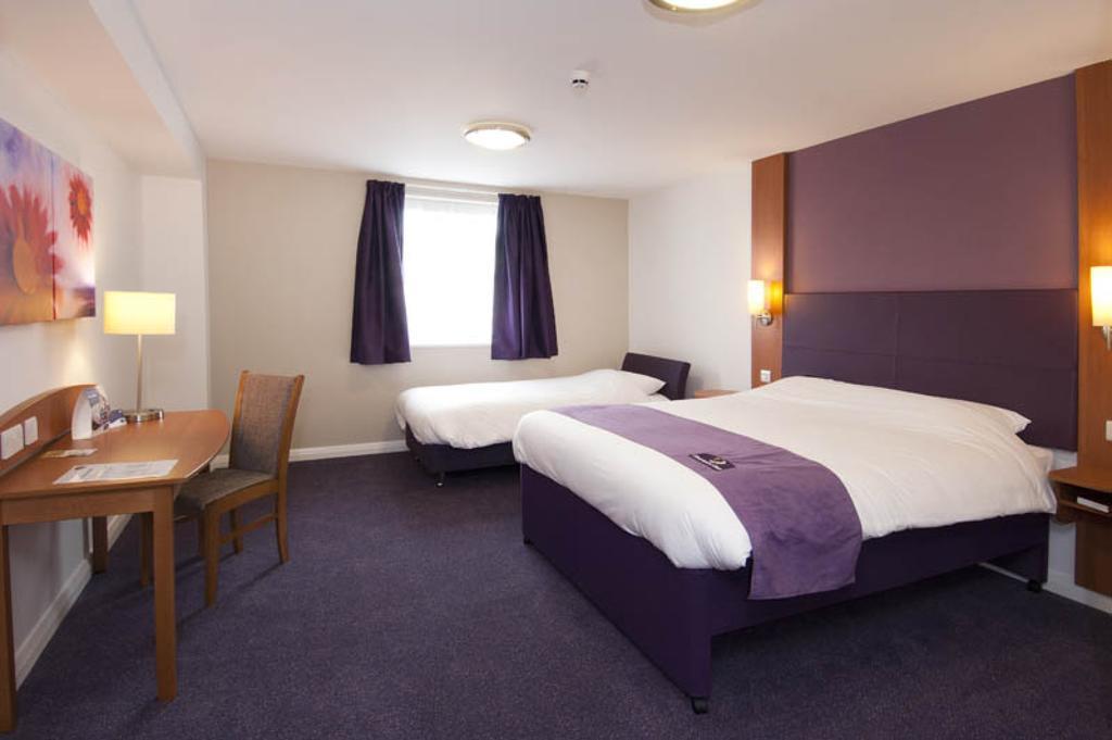 Premier Inn Stratford Upon Avon Waterways Room photo