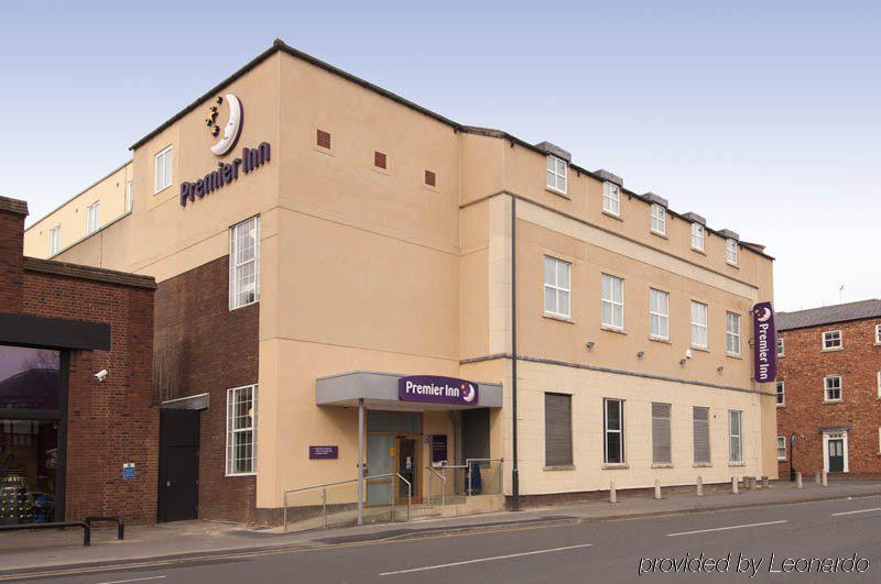 Premier Inn Stratford Upon Avon Waterways Exterior photo