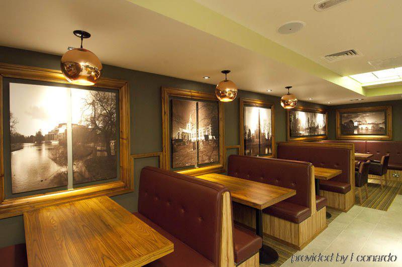 Premier Inn Stratford Upon Avon Waterways Exterior photo